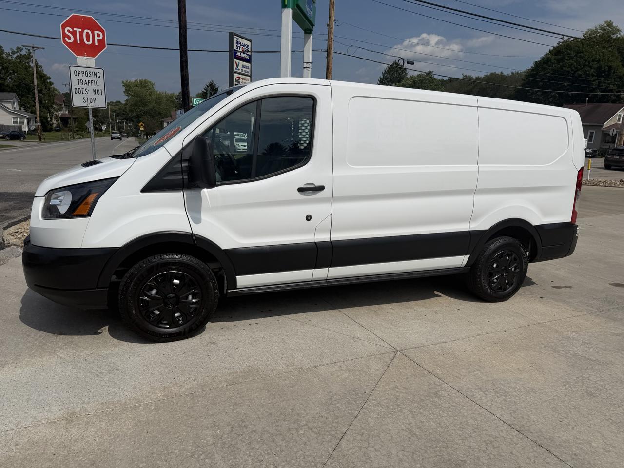 ford transit van 2019 1FTYE1YM5KKB72579 image ford transit van 2019 1FTYE1YM5KKB72579 image